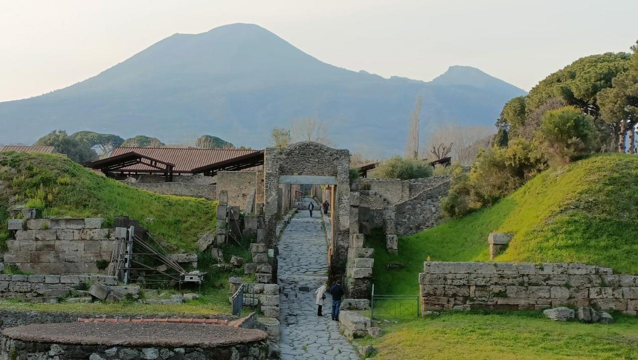 Pompeii Apartments Anna&Francy Exterior photo